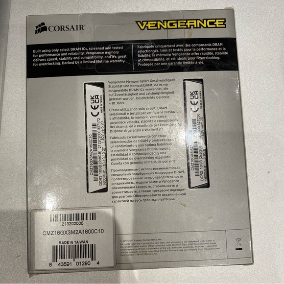Corsair Vengeance 16GB RAM (2x8GB) DDR3 1600 MHz (PC3 12800) Desktop Memory 1.5V - Picture 2 of 11